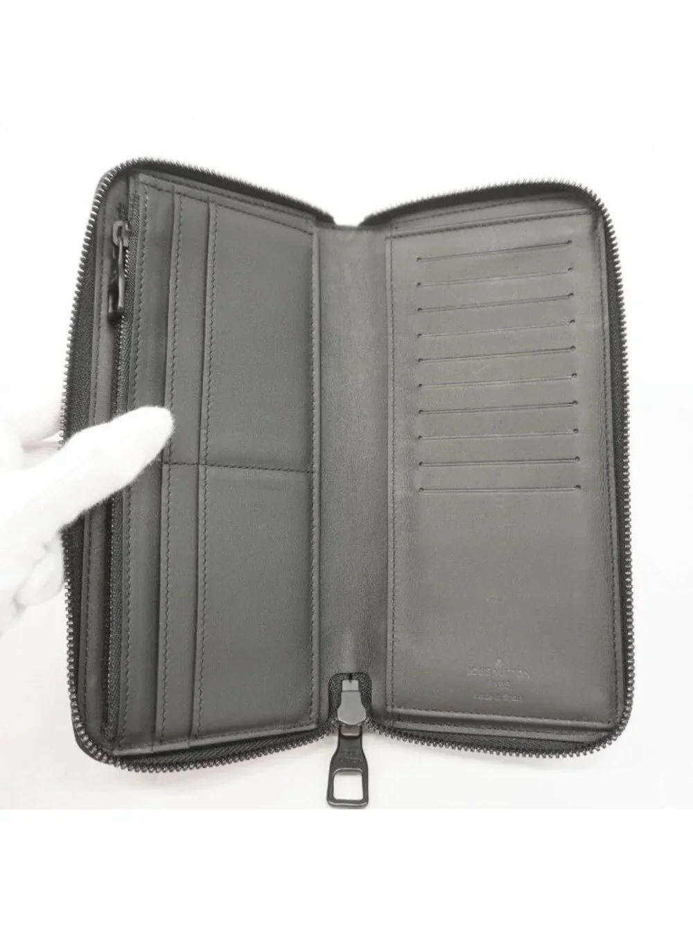 Louis Vuitton Wallet Monogram Taurillon Zippy Walletvertical Noir